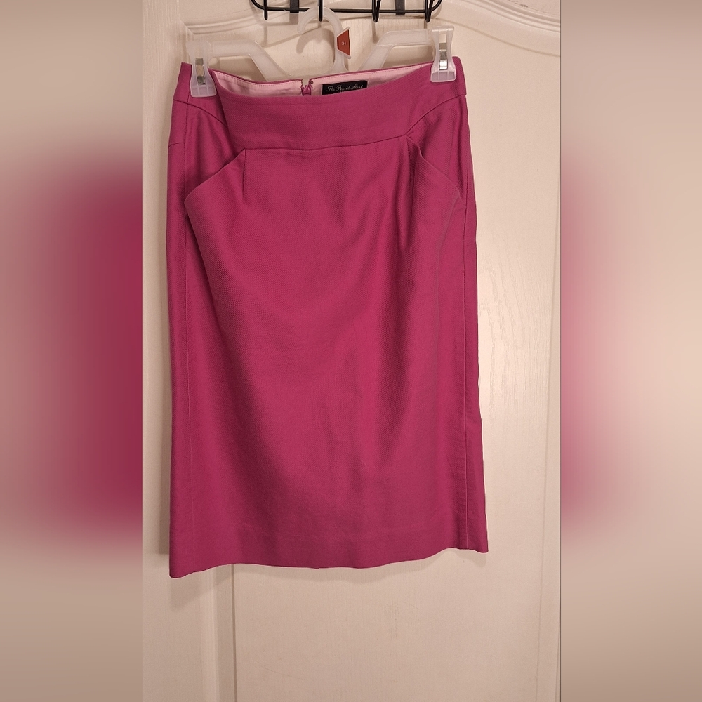 J. Crew Vibrant Pink Pencil Skirt/ Size 0 - Picture 3 of 9